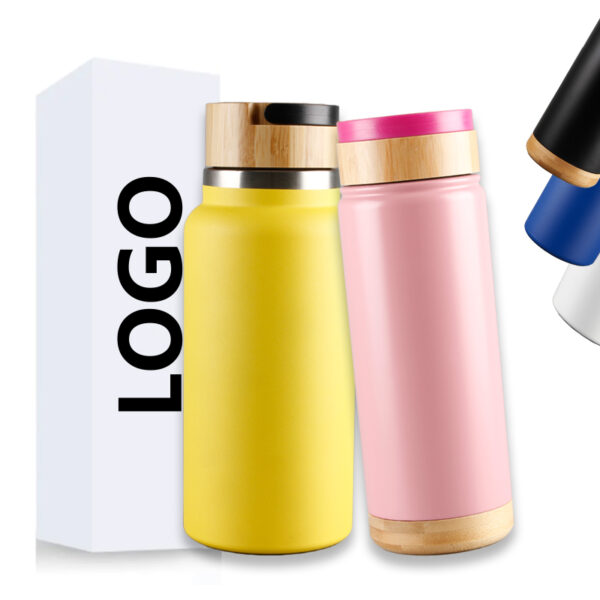 Insulated water bottle with banboo lid